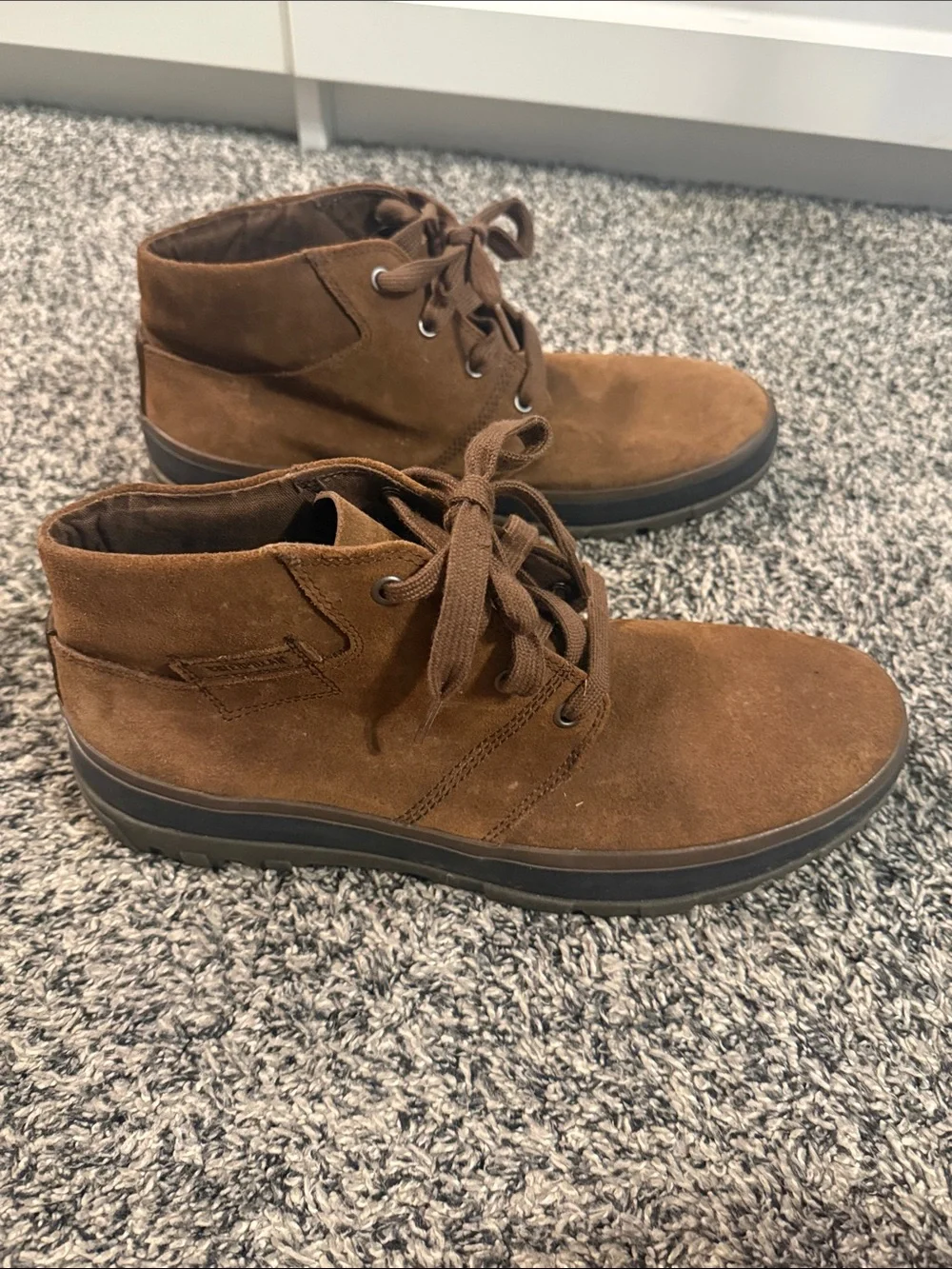 CAT Caterpillar Men’s Brown Suede Chukka Boots Size 10 Wide